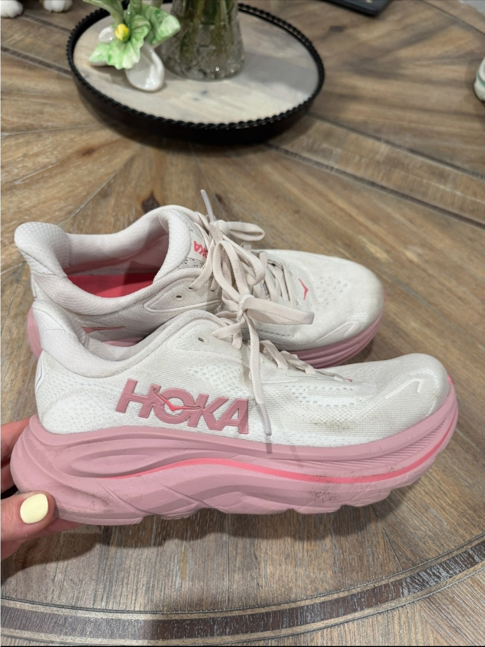 Hoka Women’s Clifton 10 Size 7.5